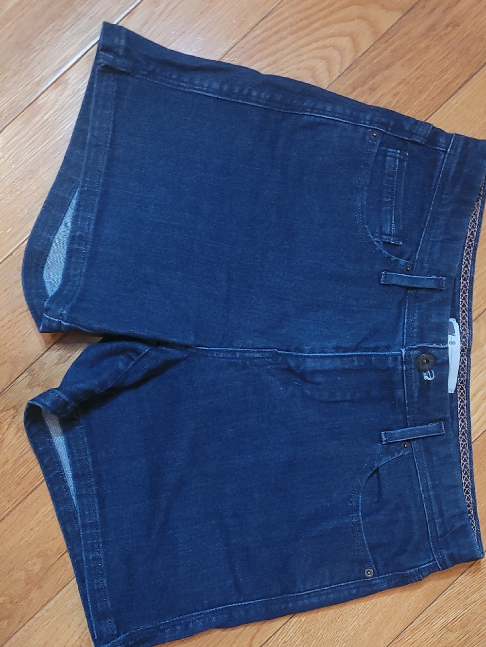 Levi's Dark Wash Denim Mid-Rise Jean Shorts - Size 8